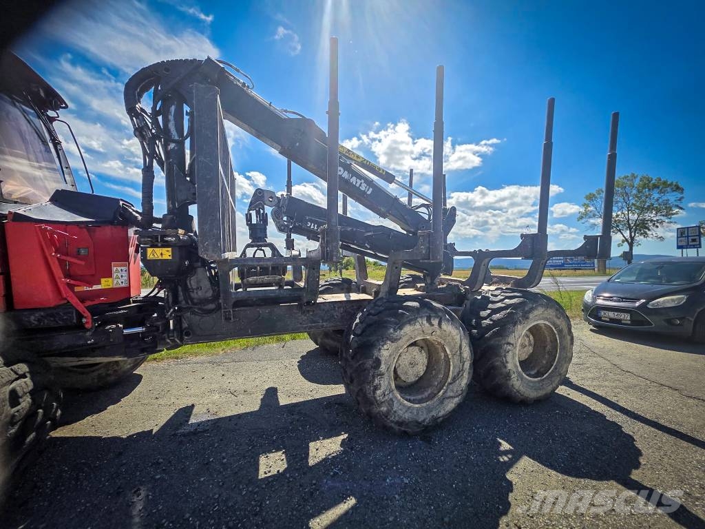 Komatsu 865 Forwarder