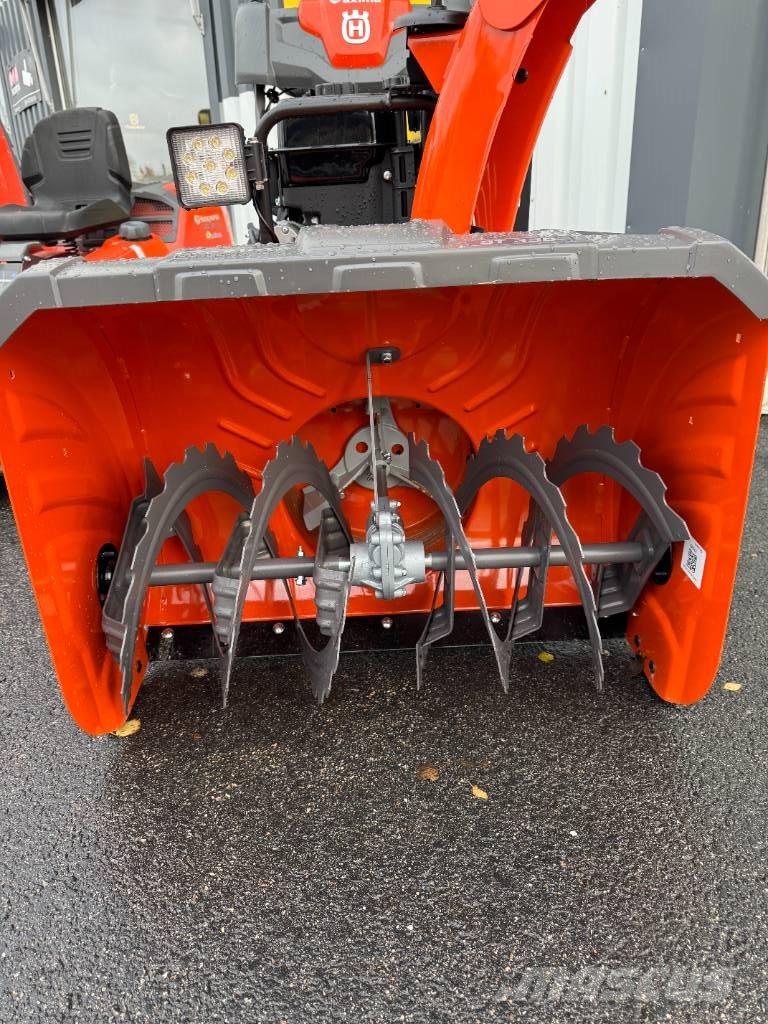 Husqvarna ST 330 Otros