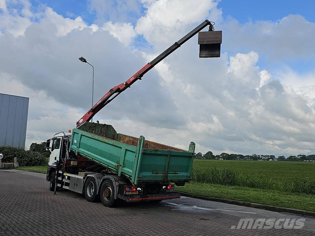 MAN 26.400 TGS 6X4H-4 EEV HMF CRANE Abrollkipper