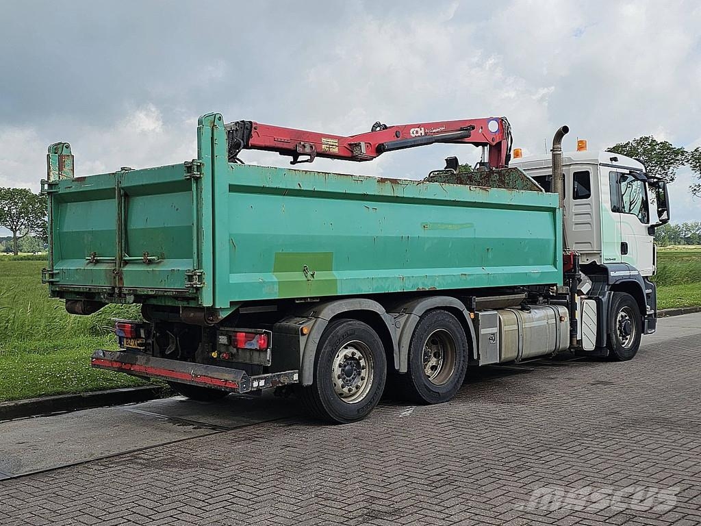MAN 26.400 TGS 6X4H-4 EEV HMF CRANE Camiones elevadores de gancho