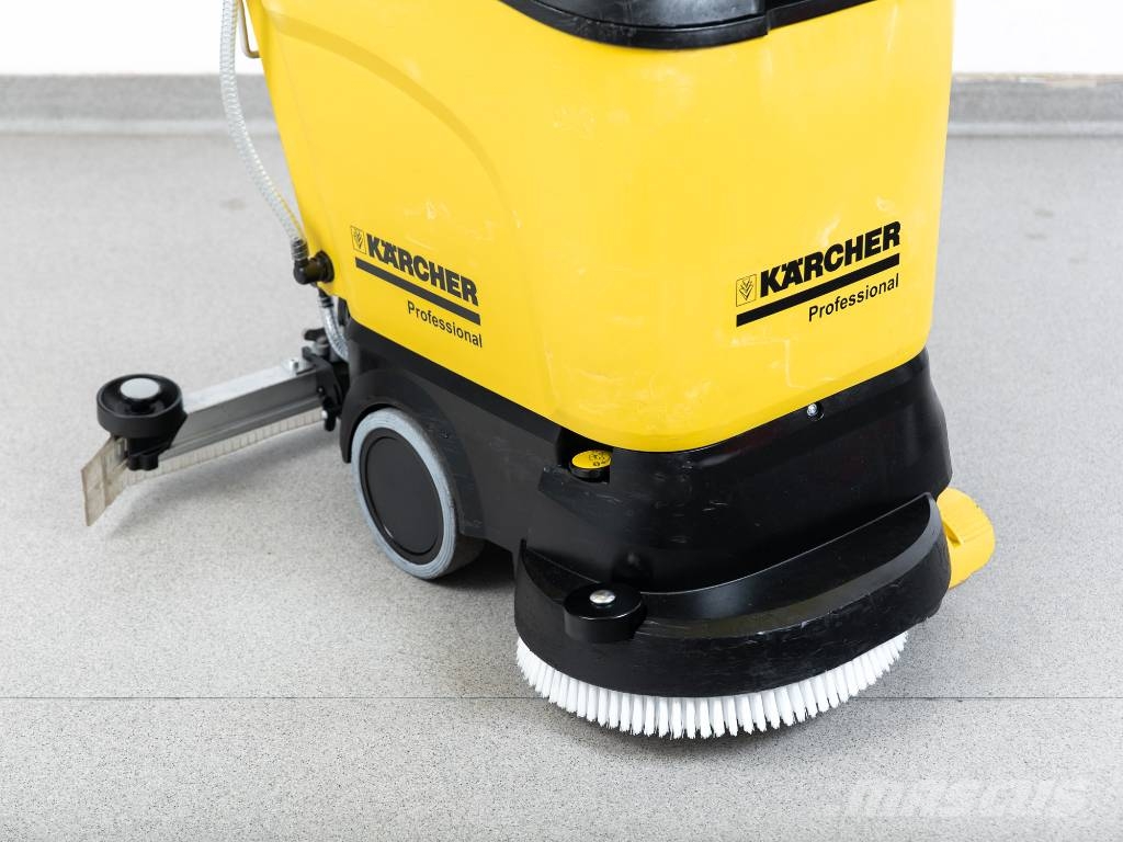 Kärcher BD 40/25 C Bp Pack - NEW BATTERIES Fregadora