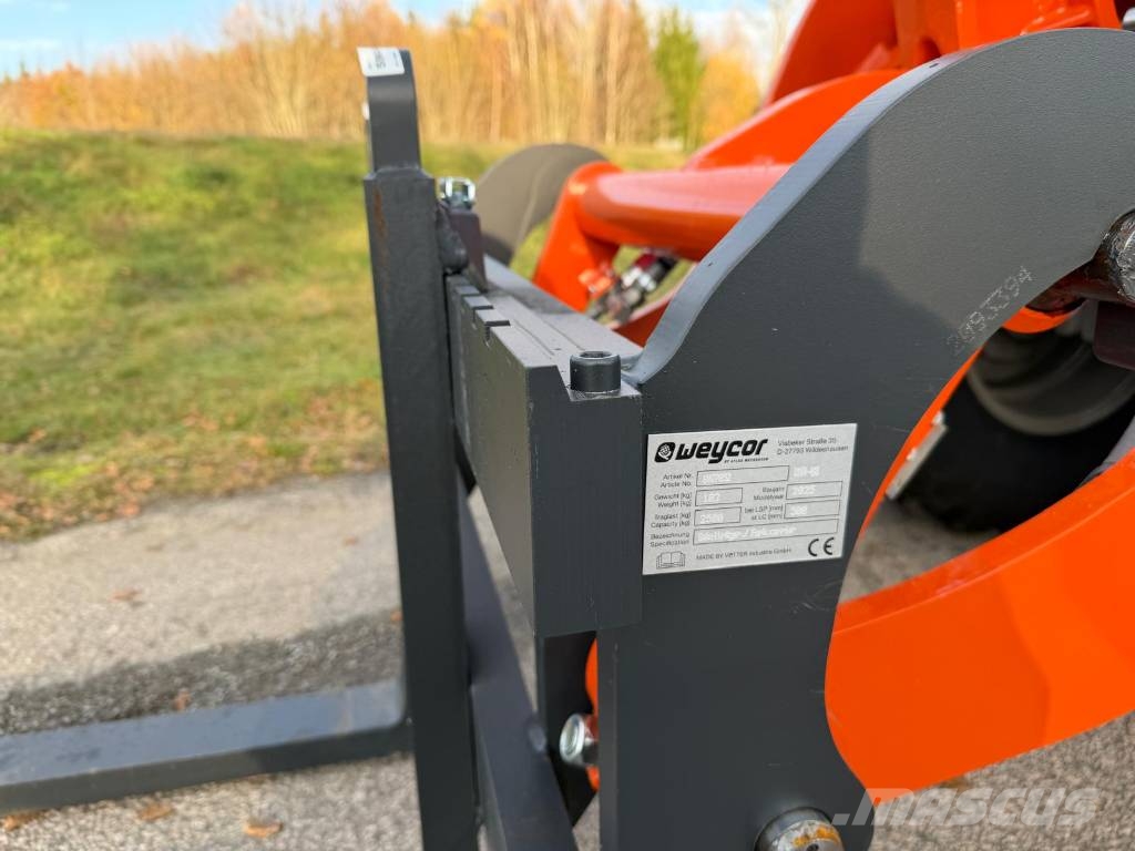 Weycor AR420 40km/h med Pallgafflar & skopa Naudoti ratiniai krautuvai