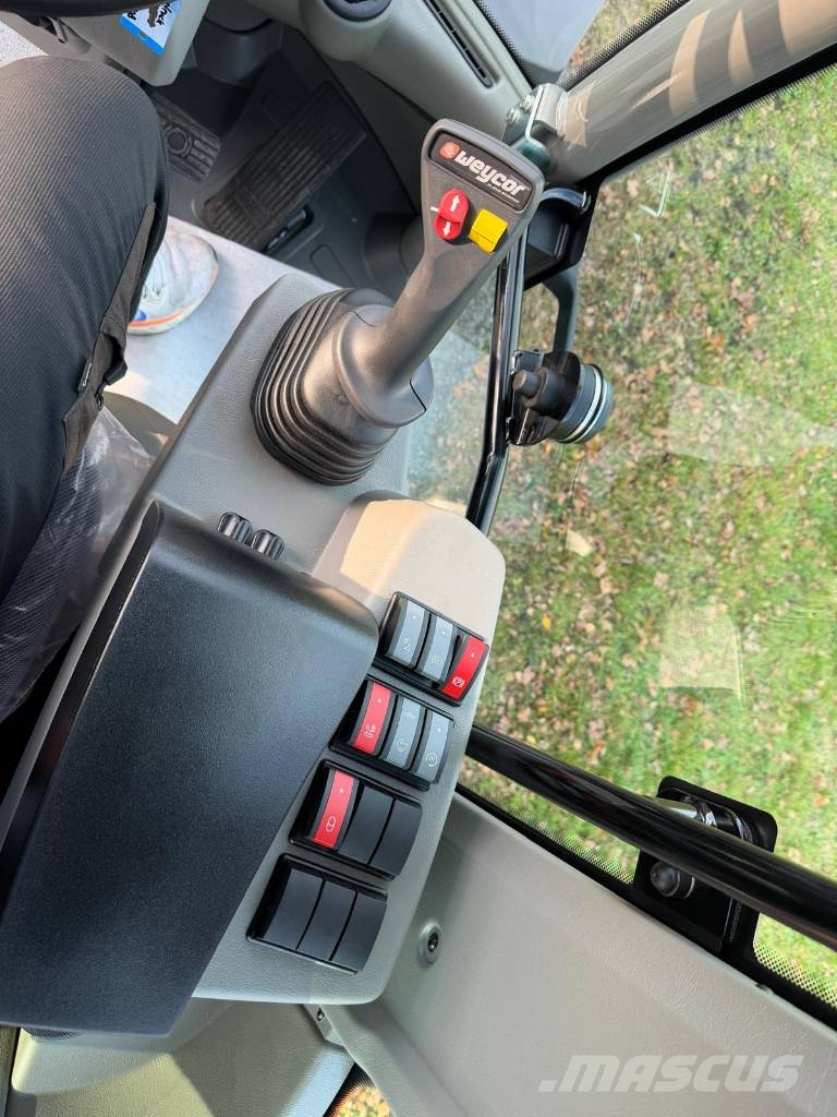 Weycor AR420 40km/h med Pallgafflar & skopa Naudoti ratiniai krautuvai