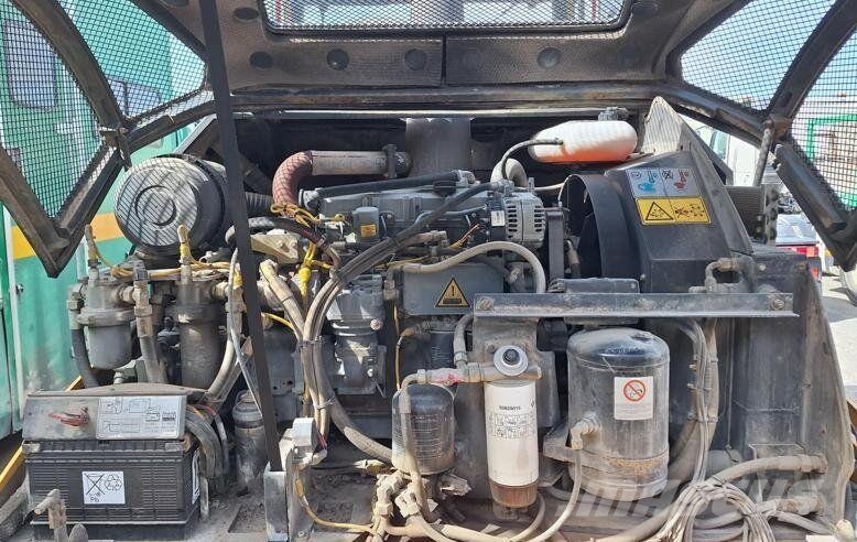 Bomag BW 24 H Kolesni valjarji s pnevmatikami