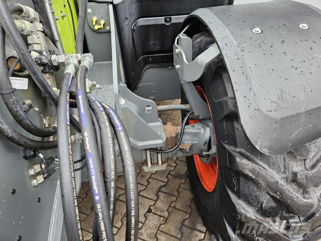 CLAAS SCORPION 756 VARIPOWER Agriculture - Others