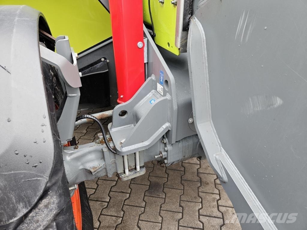 CLAAS SCORPION 756 VARIPOWER Agriculture - Others
