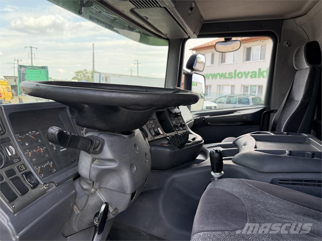 Scania Iný model VIN 352 Camiones bañeras basculantes o volquetes