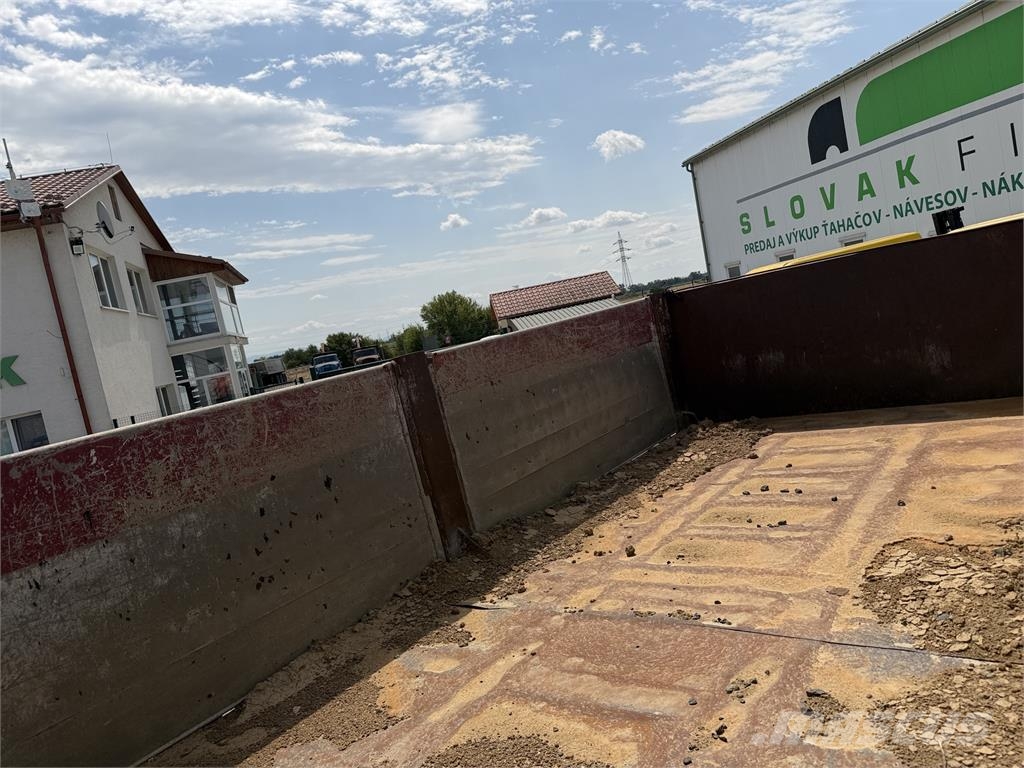 Scania Iný model VIN 352 Camiones bañeras basculantes o volquetes