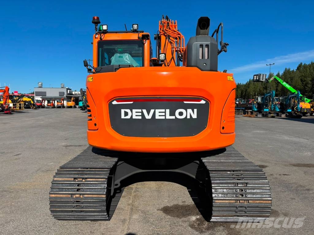 Develon DX 140 LCR-7 / Pienet tunnit, Siisti lyhytperäinen حفارات زحافة