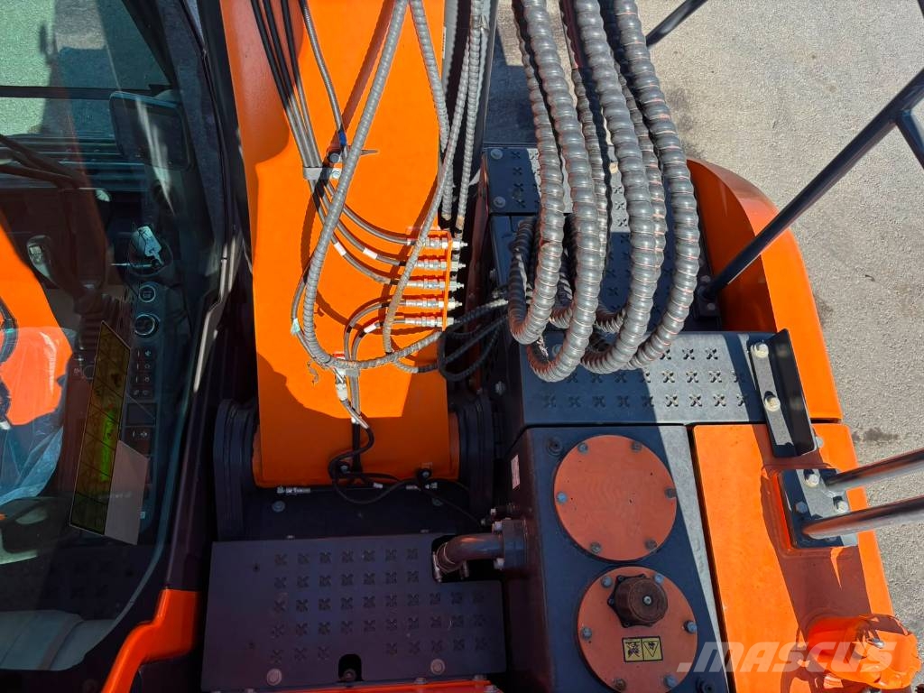 Develon DX 140 LCR-7 / Pienet tunnit, Siisti lyhytperäinen حفارات زحافة