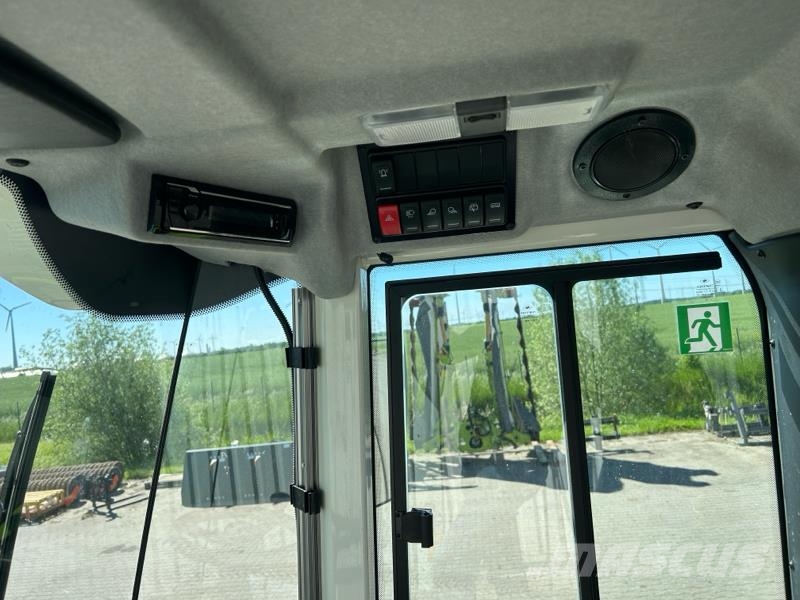 CLAAS Torion 1611P لوادر بعجل