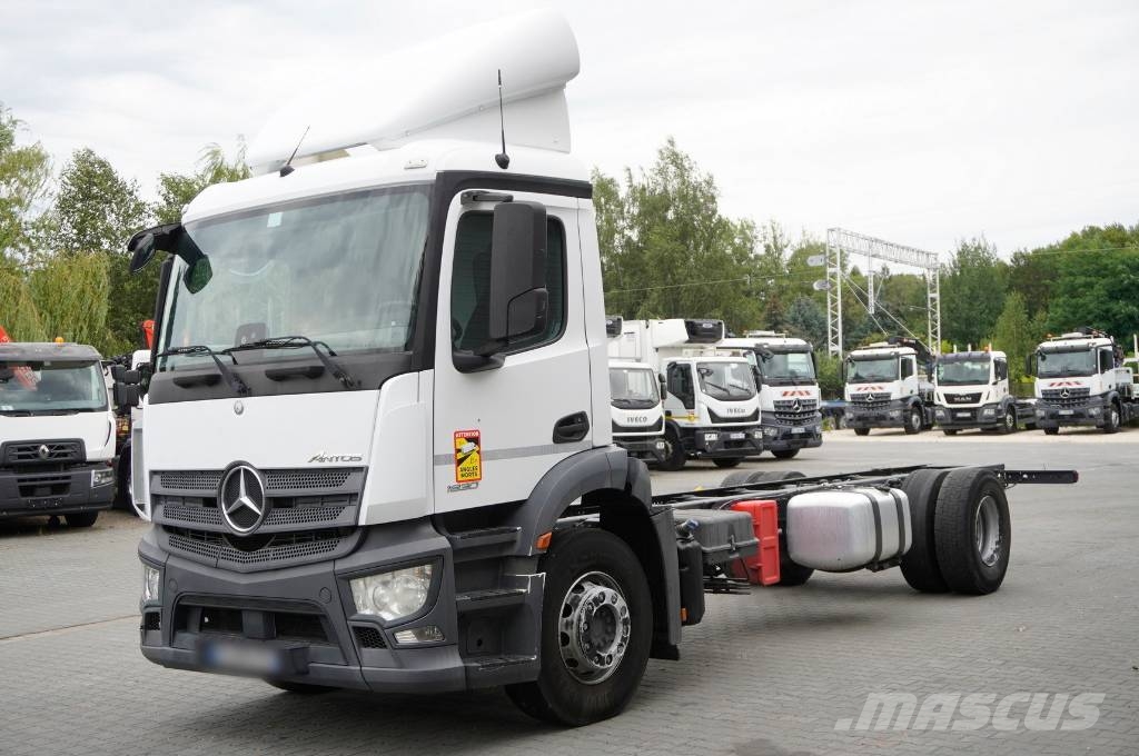 Mercedes-Benz Antos 1830 / 120 tho. km / chassis 760 cm Camiones chasis