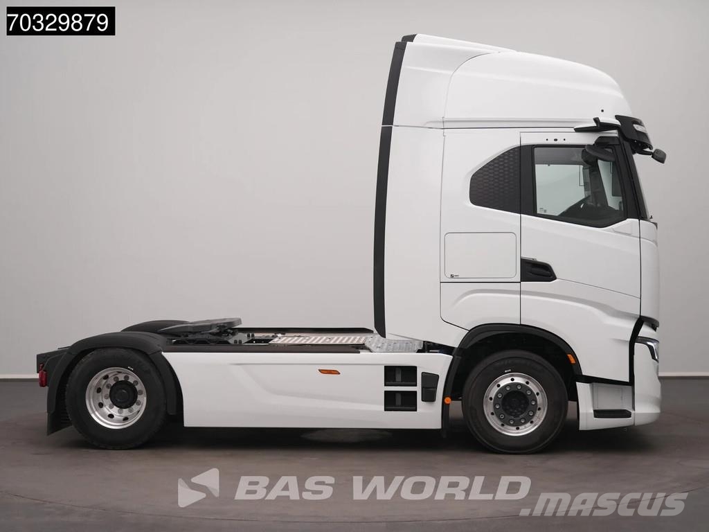 Iveco S-Way 500 4X2 NEW! HPEB Parking Cooler Alcoa Full Naudoti vilkikai