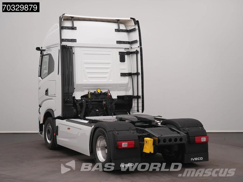 Iveco S-Way 500 4X2 NEW! HPEB Parking Cooler Alcoa Full Naudoti vilkikai
