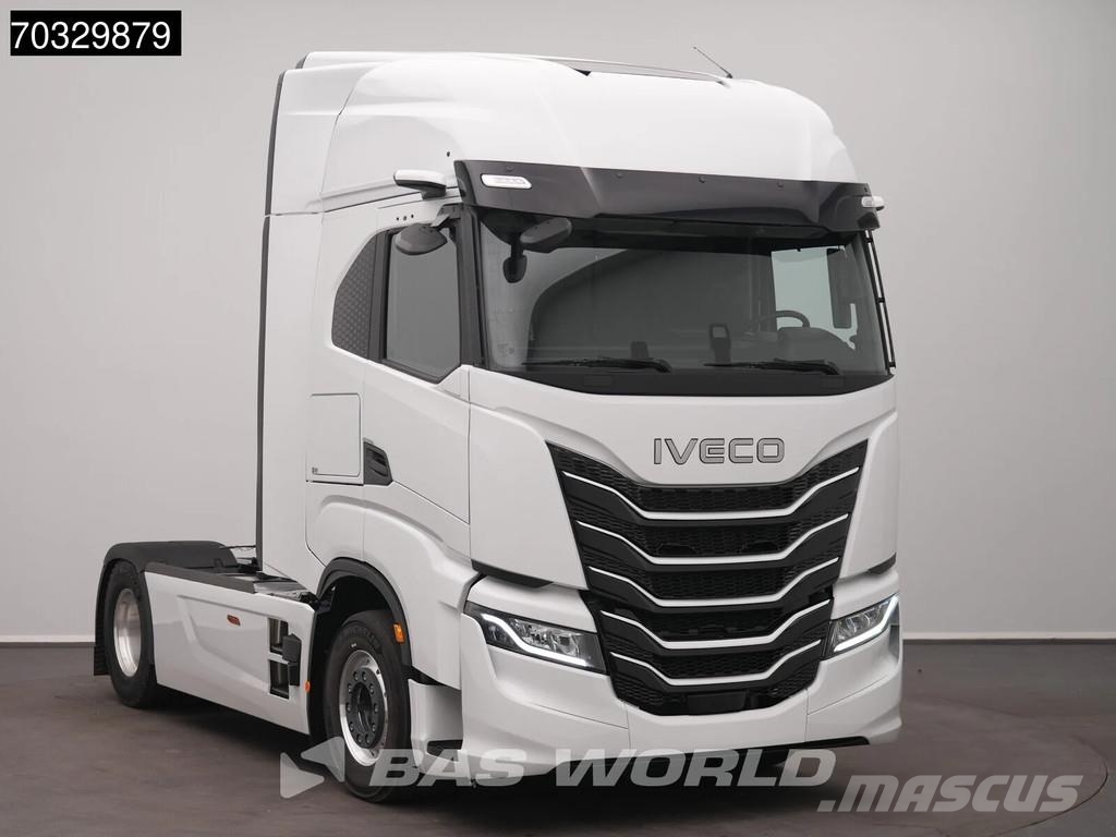 Iveco S-Way 500 4X2 NEW! HPEB Parking Cooler Alcoa Full Naudoti vilkikai
