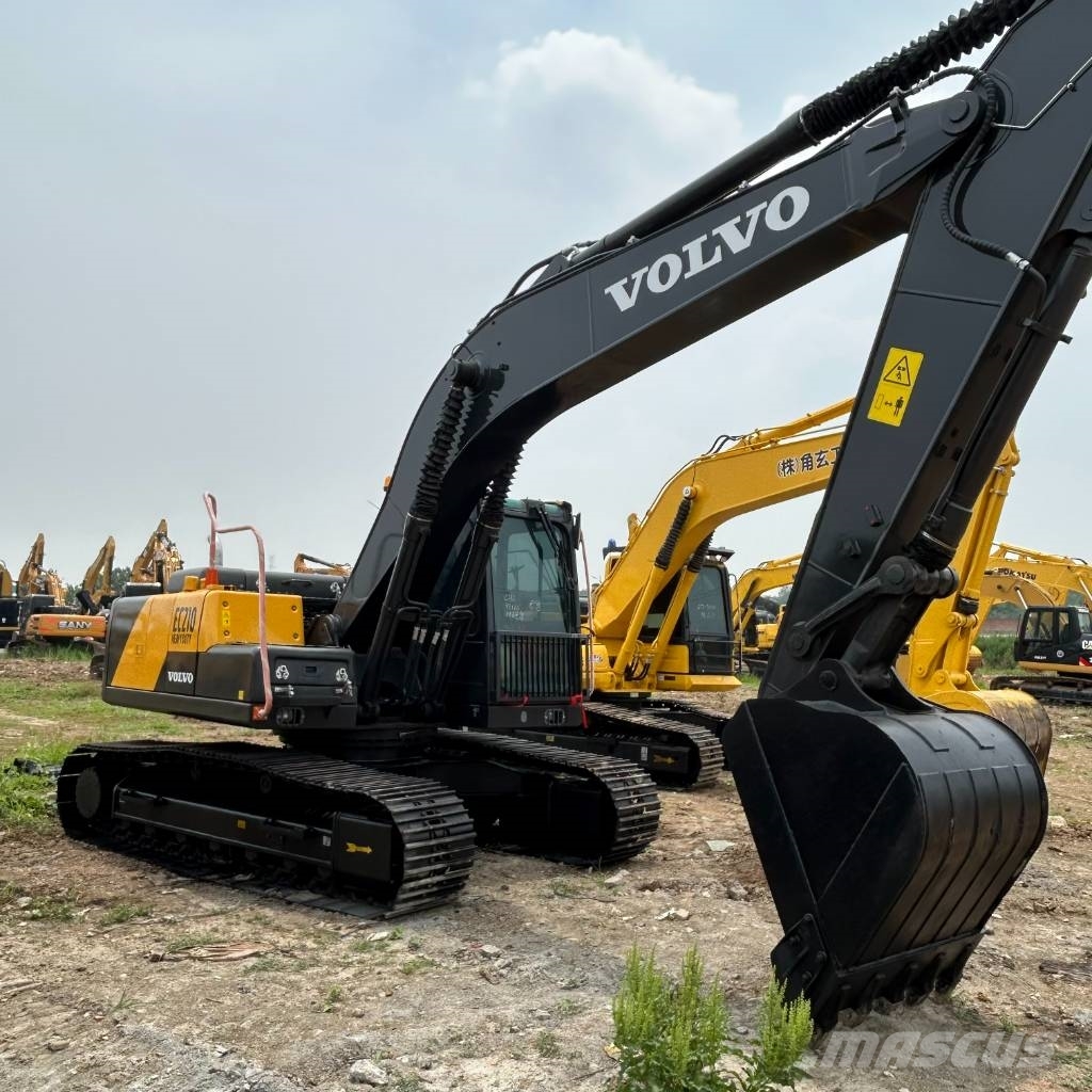 Volvo 210 Pelle sur chenilles