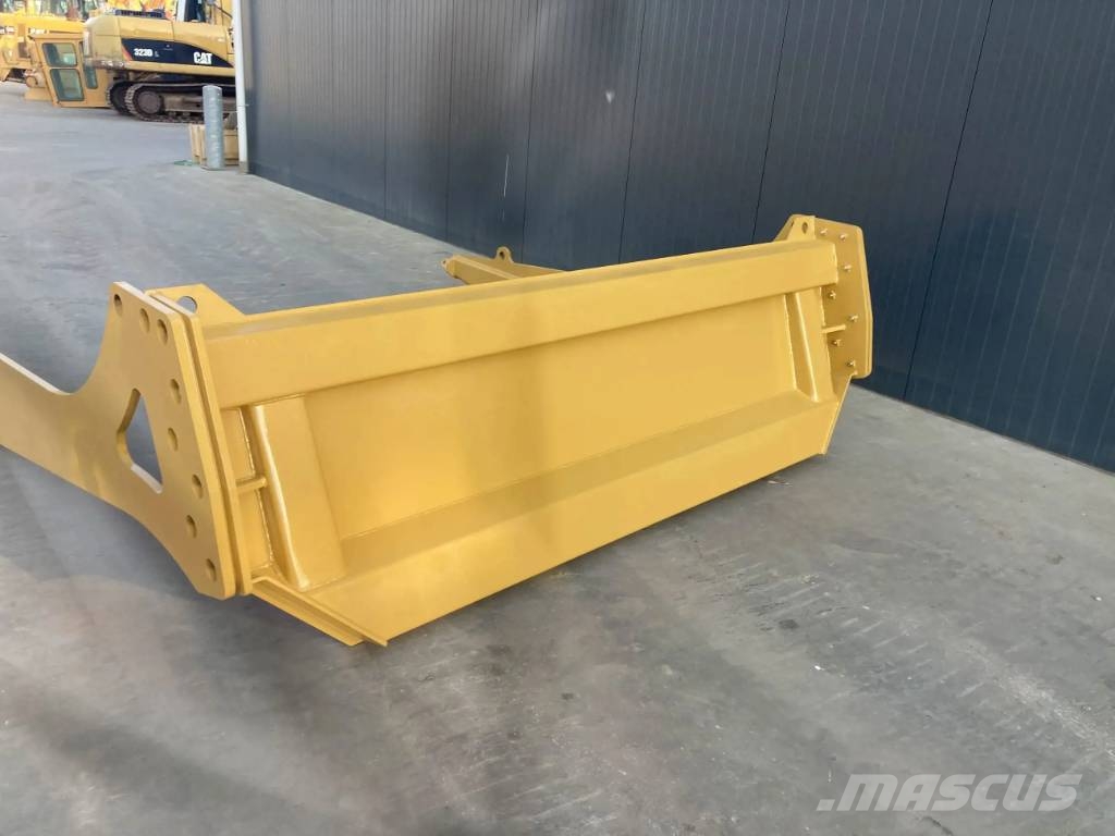 CAT 730 NG Πτυσσόμενες πόρτες (Tailgates)