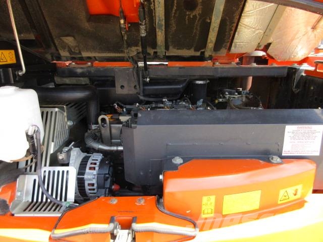 Hitachi ZX85USB-6 Midikoparki 7t - 12t