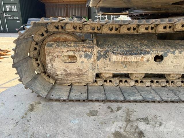 Doosan / DEVELON DX140LC-7 Bageri guseničari