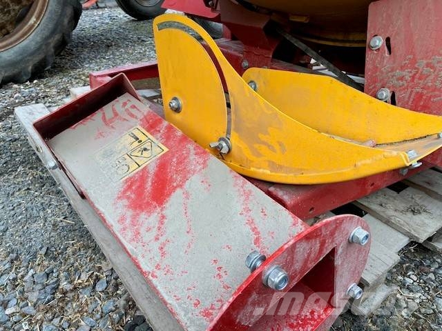 TEAGLE TOMAHAWK 5050 Rezač za bale, oprema za rezanje in odvijanje bal