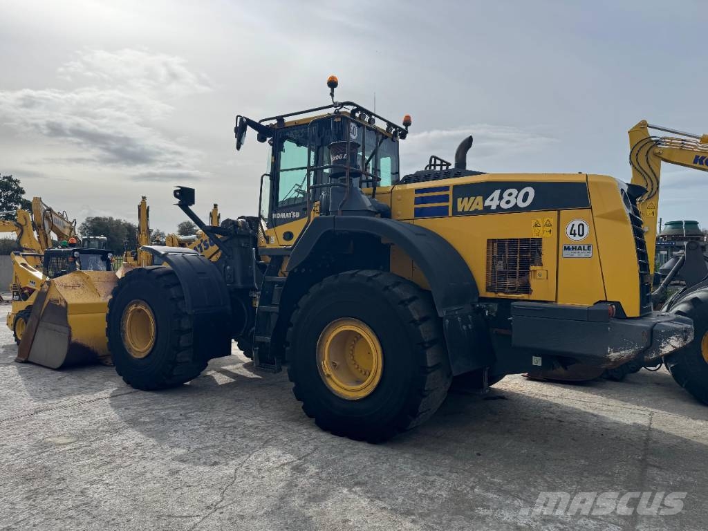 Komatsu WA 480-8 Pale gommate