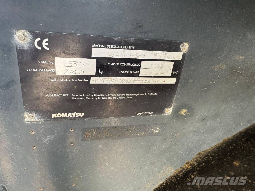Komatsu WA 480-8 Pale gommate
