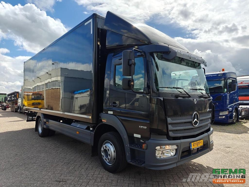 Mercedes-Benz Atego 1218 4x2 Day Cab Euro6D - Full Leaf - 7.2m B Camion Fourgon
