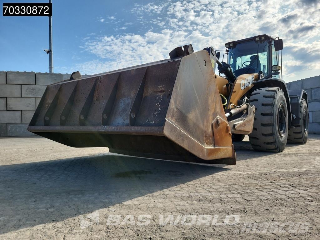 CASE 821 G Wielladers