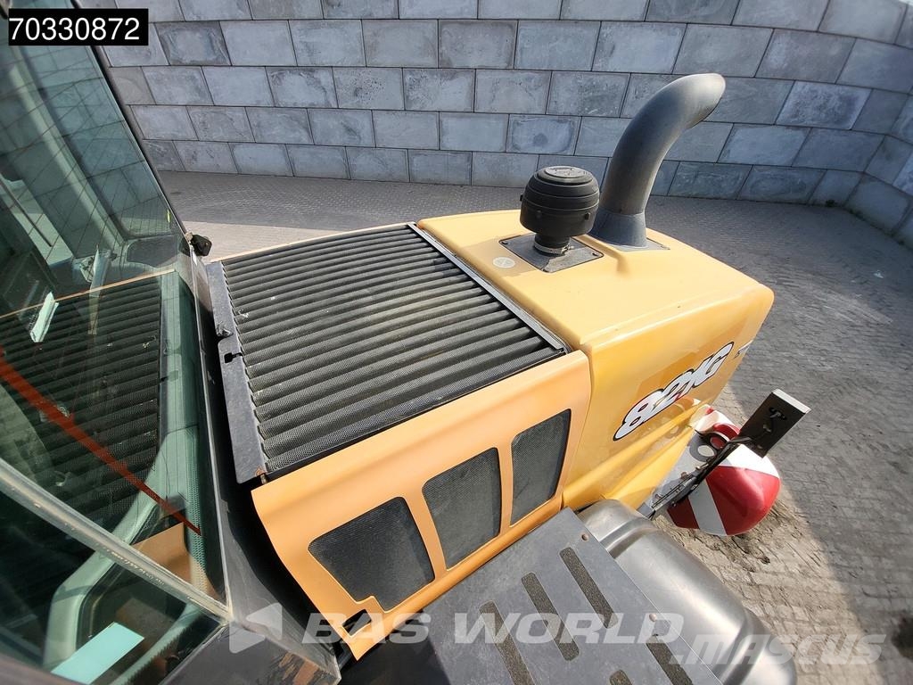 CASE 821 G Wielladers