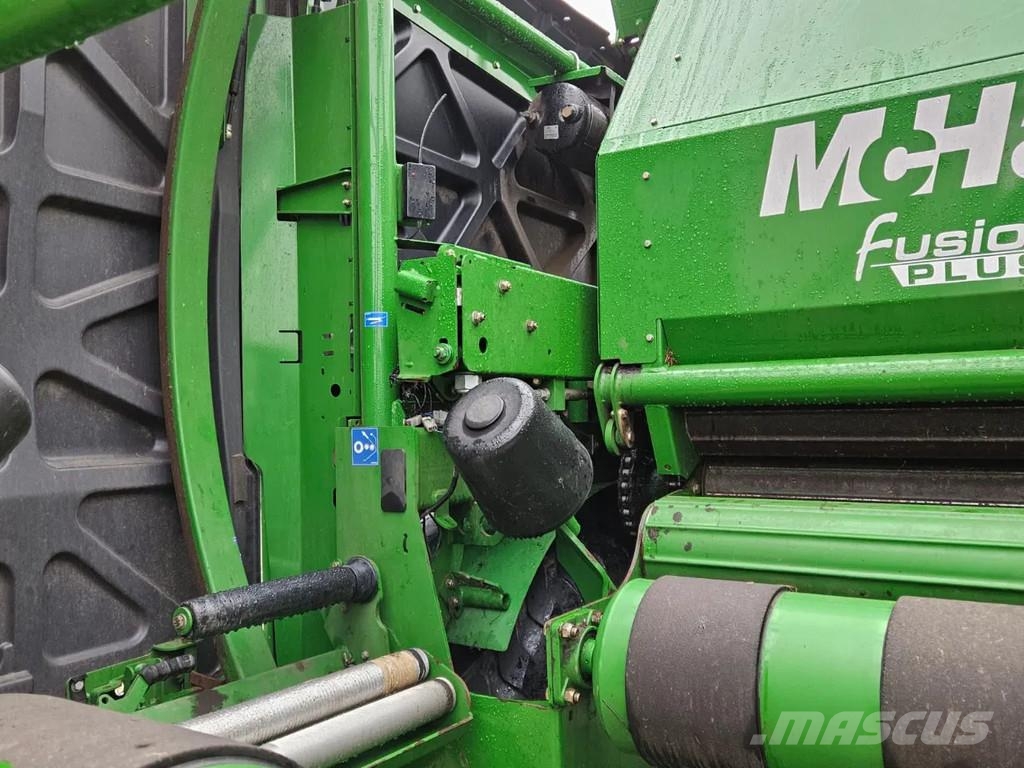 McHale Fusion 3 plus, bj 2019, balenstand 21157 Falciatrinciatrici