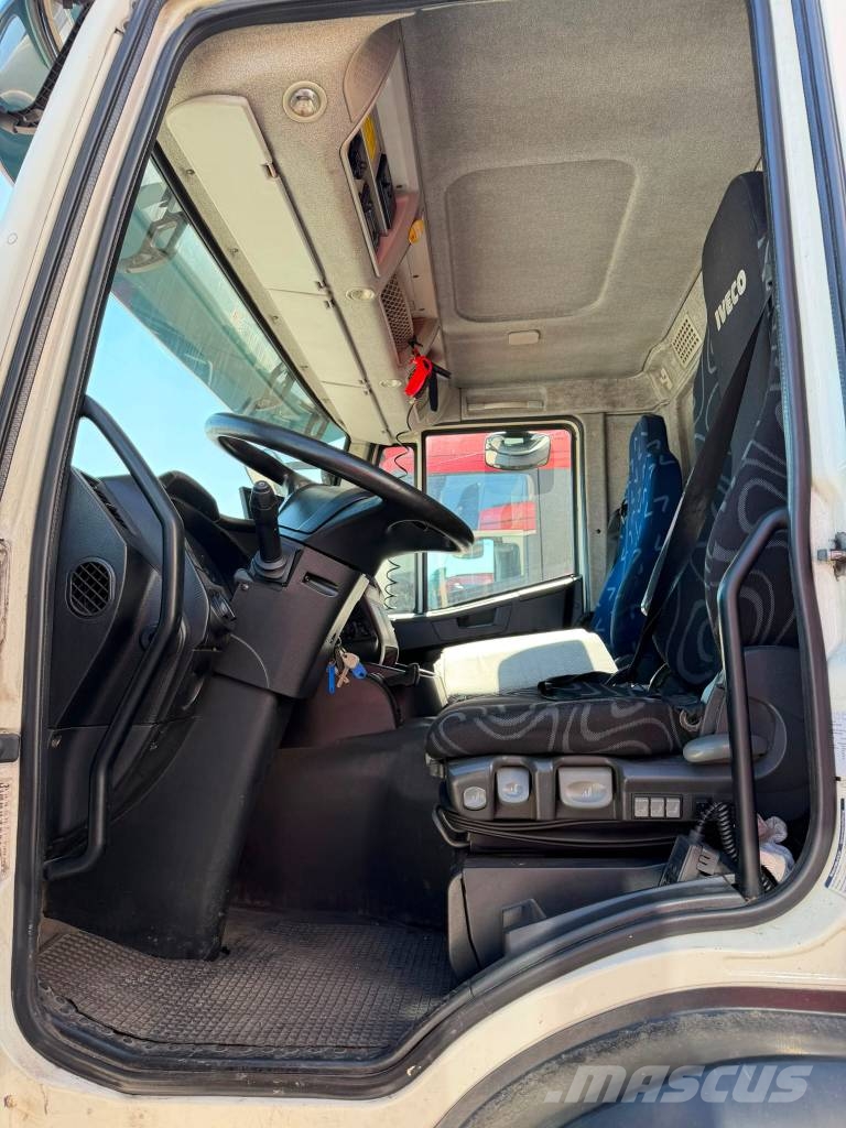 Iveco Stralis 260 S31 Camiones portavehículos