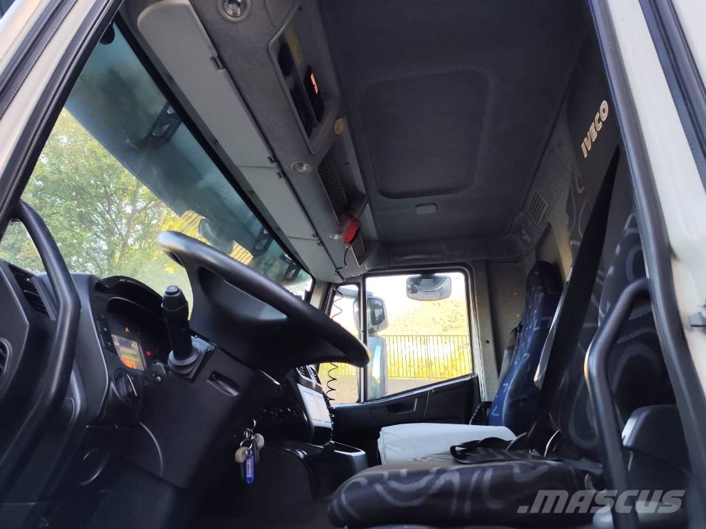 Iveco Stralis 260 S31 Camiones portavehículos
