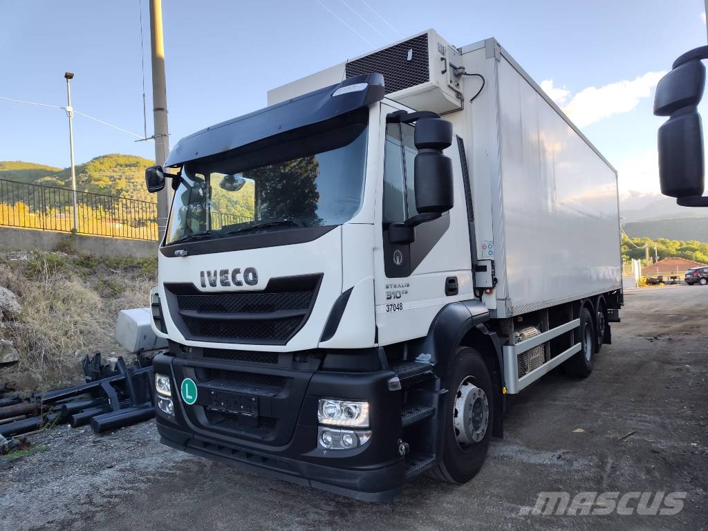 Iveco Stralis 260 S31 Camiones portavehículos