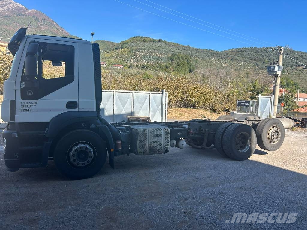 Iveco Stralis 260 S31 Автовози