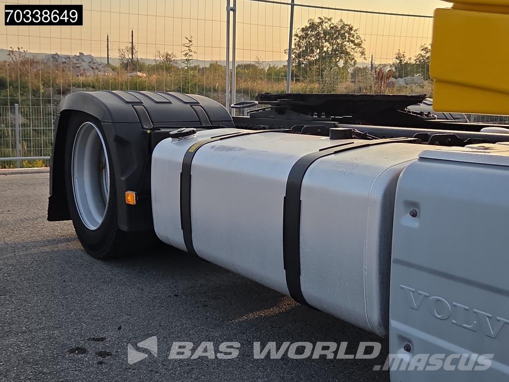 Volvo FH 460 4X2 Globe Mega 2x Tanks I-ParkCool Navi ACC Vilcēji