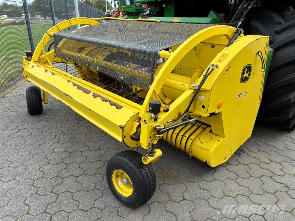 John Deere 7400 mit Kemper PU 630C Bj.12 Muut maatalouskoneet