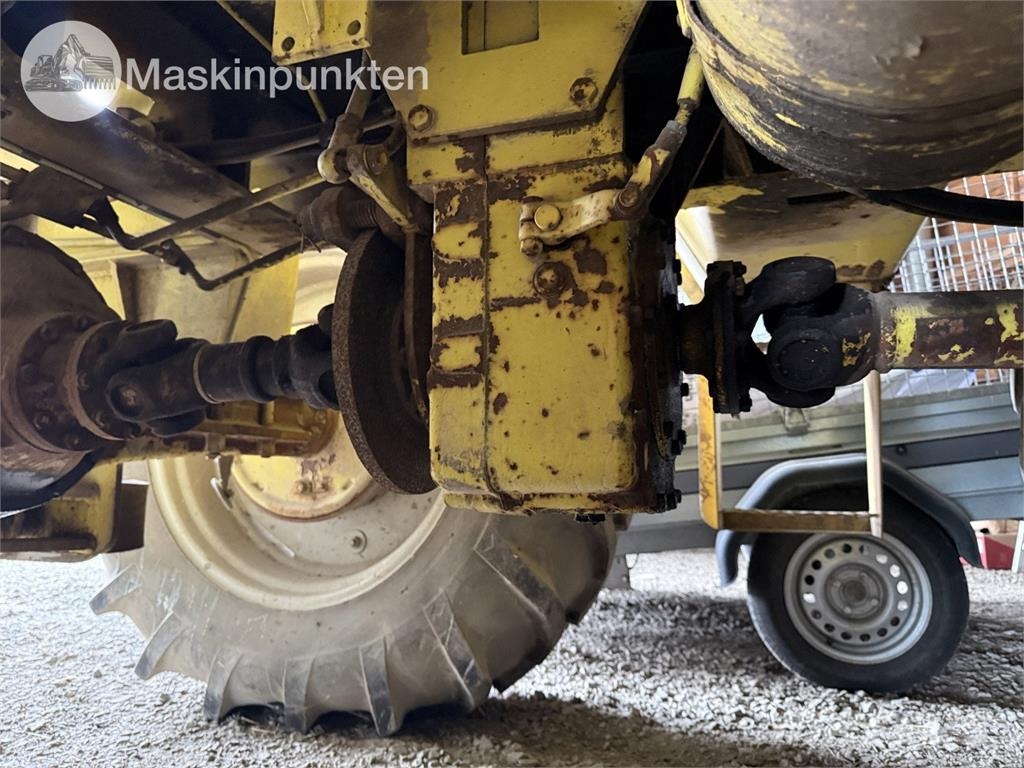 Parca 714 Traktorer
