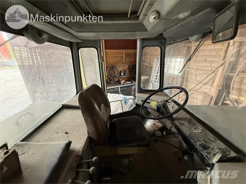 Parca 714 Traktorer