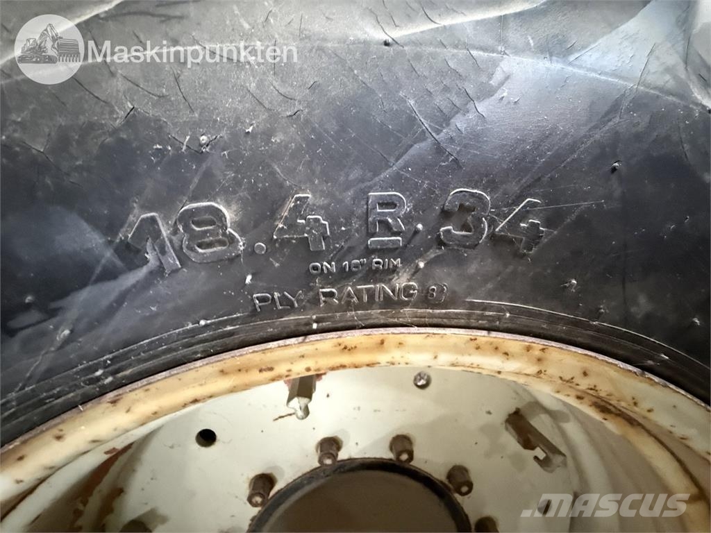 Parca 714 Traktorer