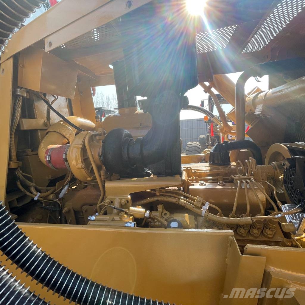 CAT D 6 G Rupsdozers