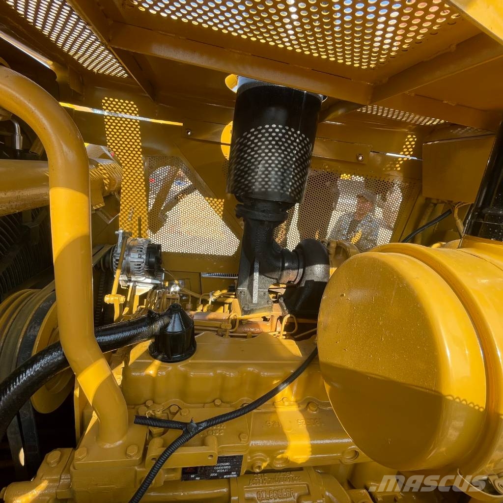 CAT D 6 G Rupsdozers