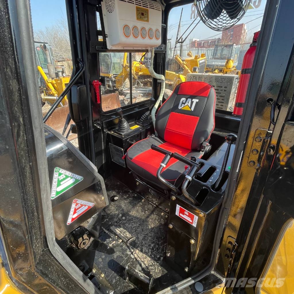 CAT D 6 G Rupsdozers