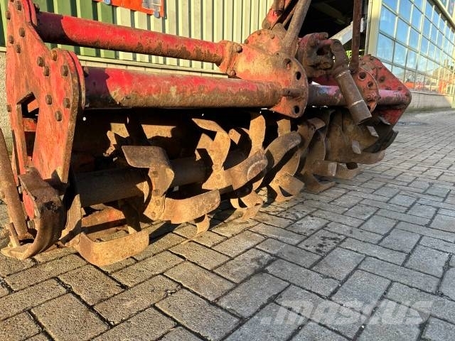 Frees Rood Grapa si pluguri rotative