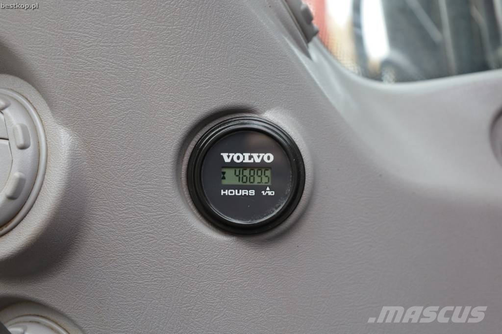 Volvo EC 140 EL حفارات زحافة