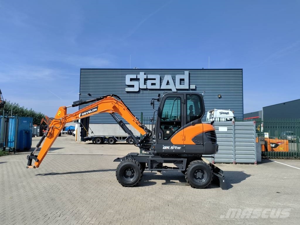 Develon DX57W-7 Міні-екскаватори < 7т