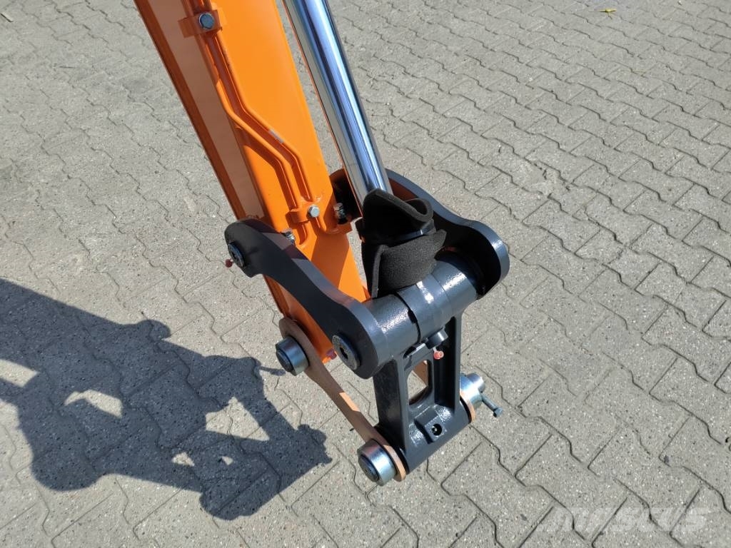 Develon DX57W-7 Міні-екскаватори < 7т