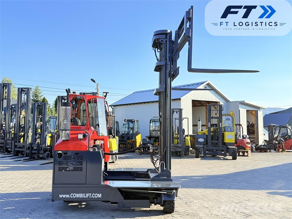Combilift C4500 | GAS | TRIPLEX 8400 | WIDE FORK POSITIONER 4방향 리치트럭