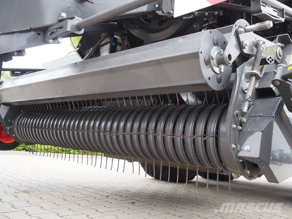 CLAAS QUADRANT 5300 FC EVOLUTION Ķīpu preses