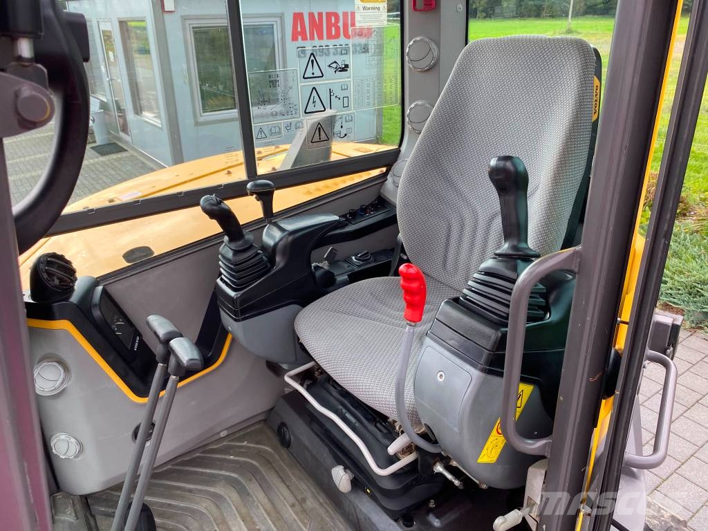 Volvo ECR 88 D Rupsgraafmachines