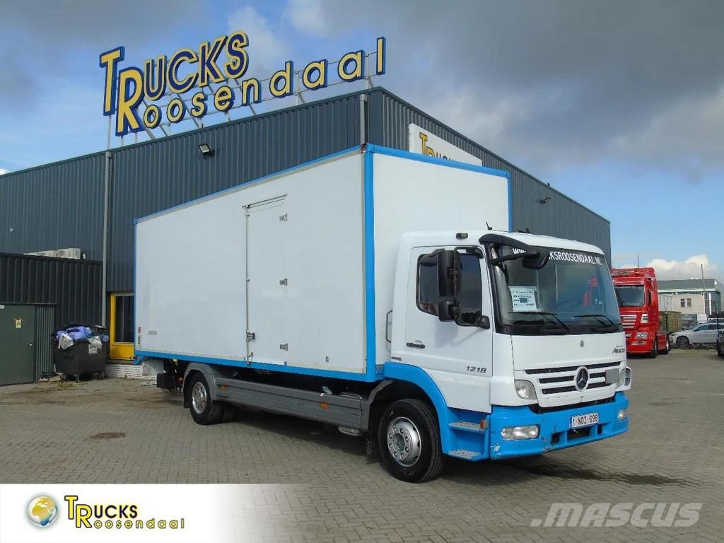 Mercedes-Benz Atego 1218 + euro 5 + lift Samochody ciężarowe ze skrzynią zamkniętą